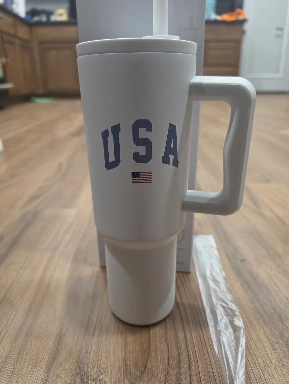 Simple Modern Trek 40 Oz Limited Edition USA White American Cup Tumbler